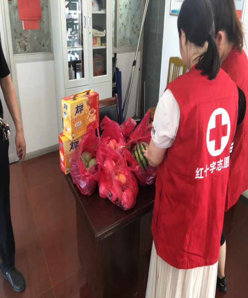 送温暖1.jpg