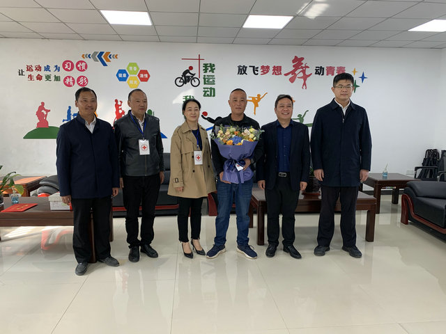 53f66ca817954938355c2f5ac18423c_副本.jpg