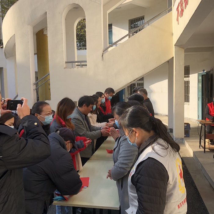 12.18阅读苦难祭同胞，铭记历史促未来-1.jpg