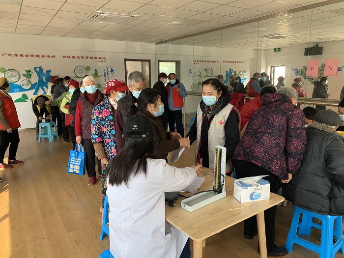 5、2.28 栖化新村社区开展“义诊送健康”活动-1.jpg
