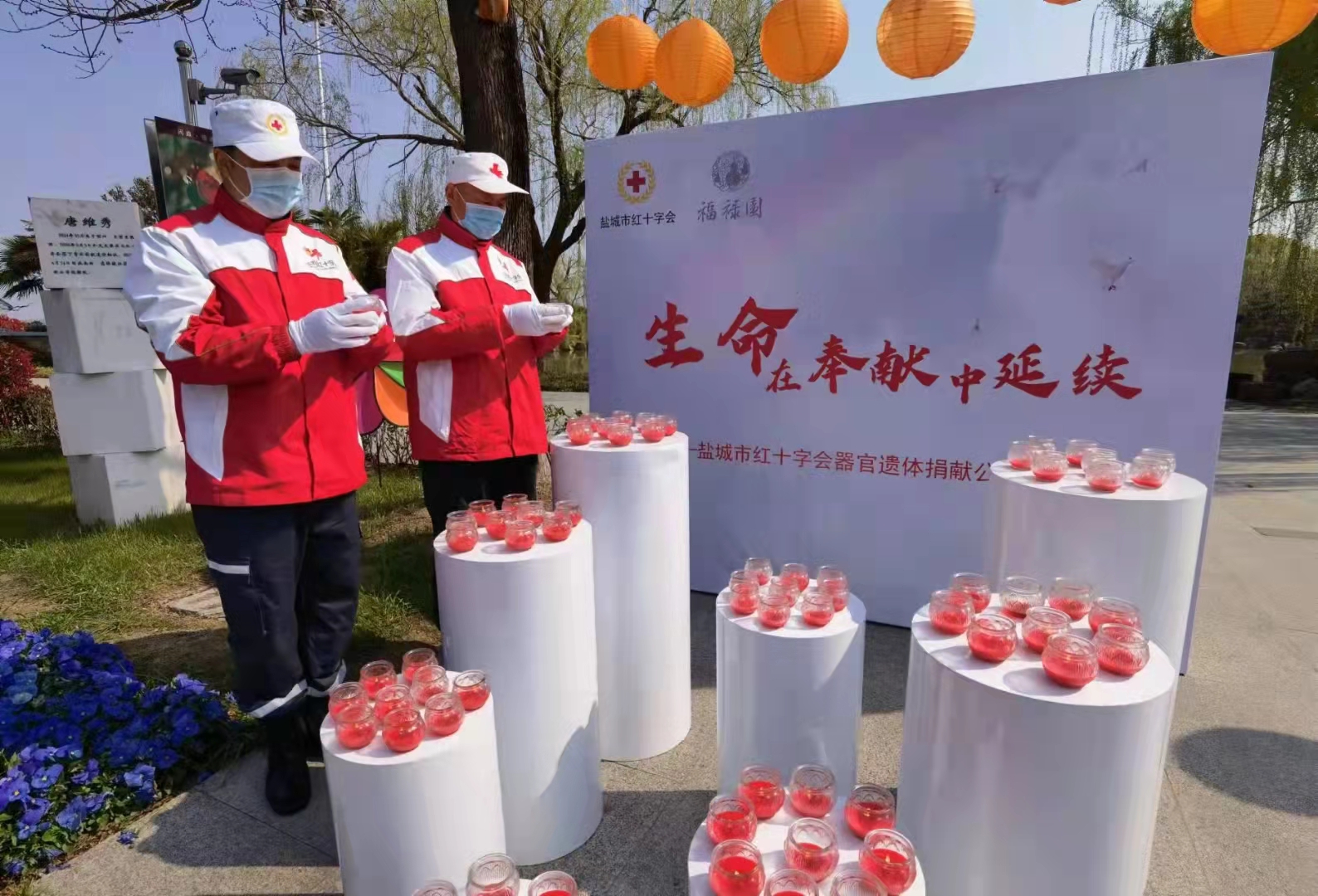点亮烛光.jpg