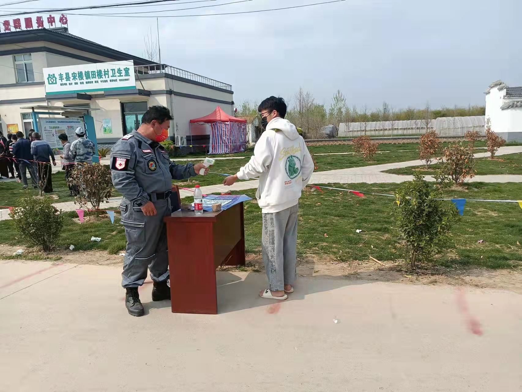 救援队1.jpg