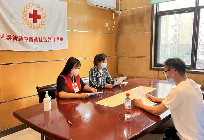5、4.14 宁康苑社区红十字会开展造血干细胞集中采样宣传活动-1.jpg