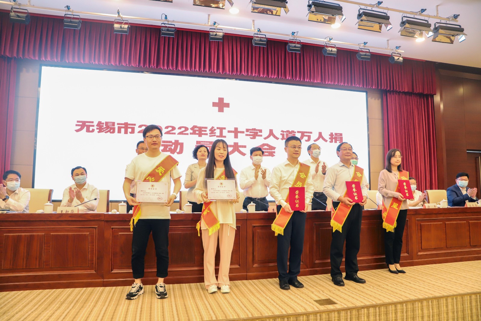 图5：颁奖3.jpg