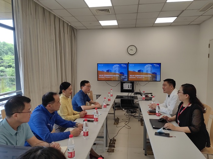 出新 “栖小红”钢琴角将在泰康仙林鼓楼医院建成-1.jpg