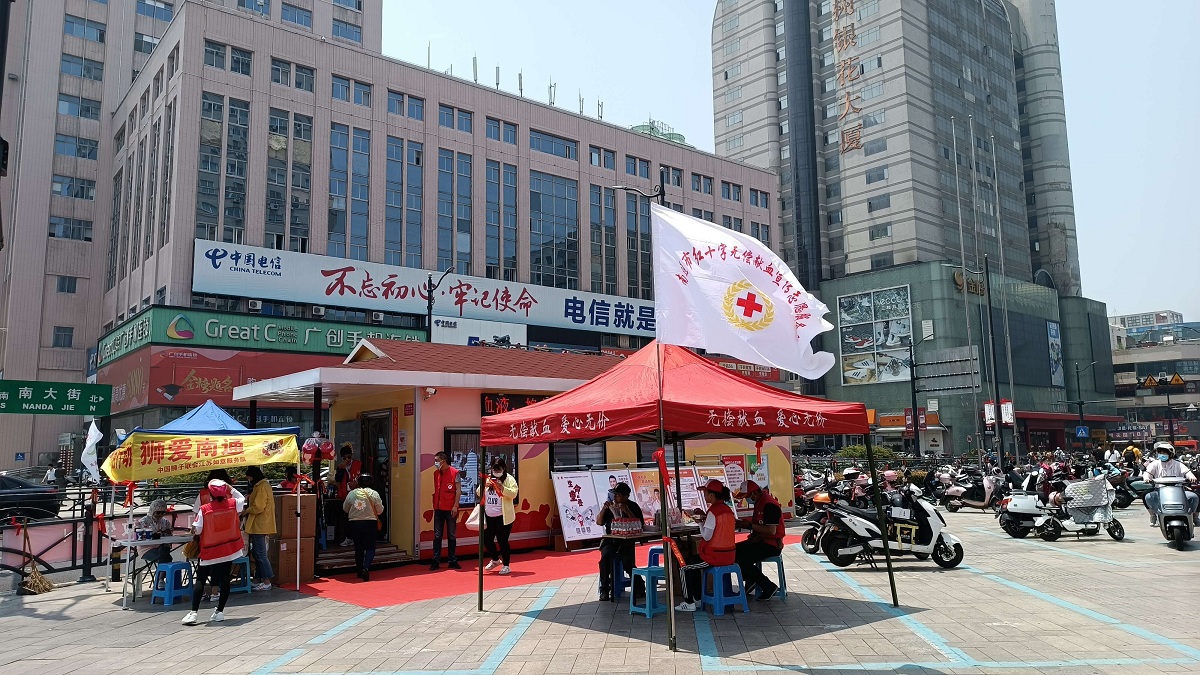 志愿服务队 (4).JPG