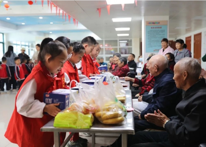 微信图片_20231025130632_副本.jpg