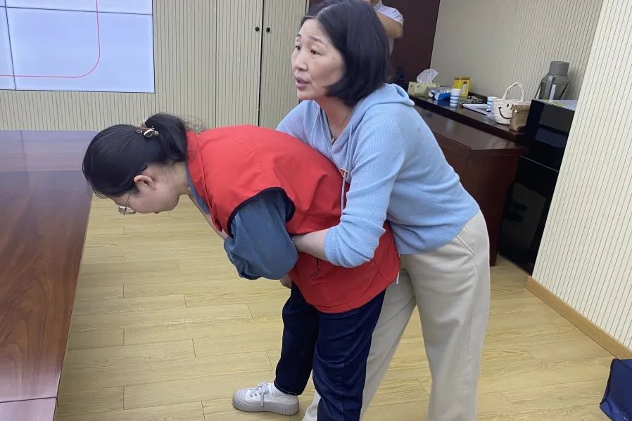 1715639039515355.jpg 1715639039515355.jpg