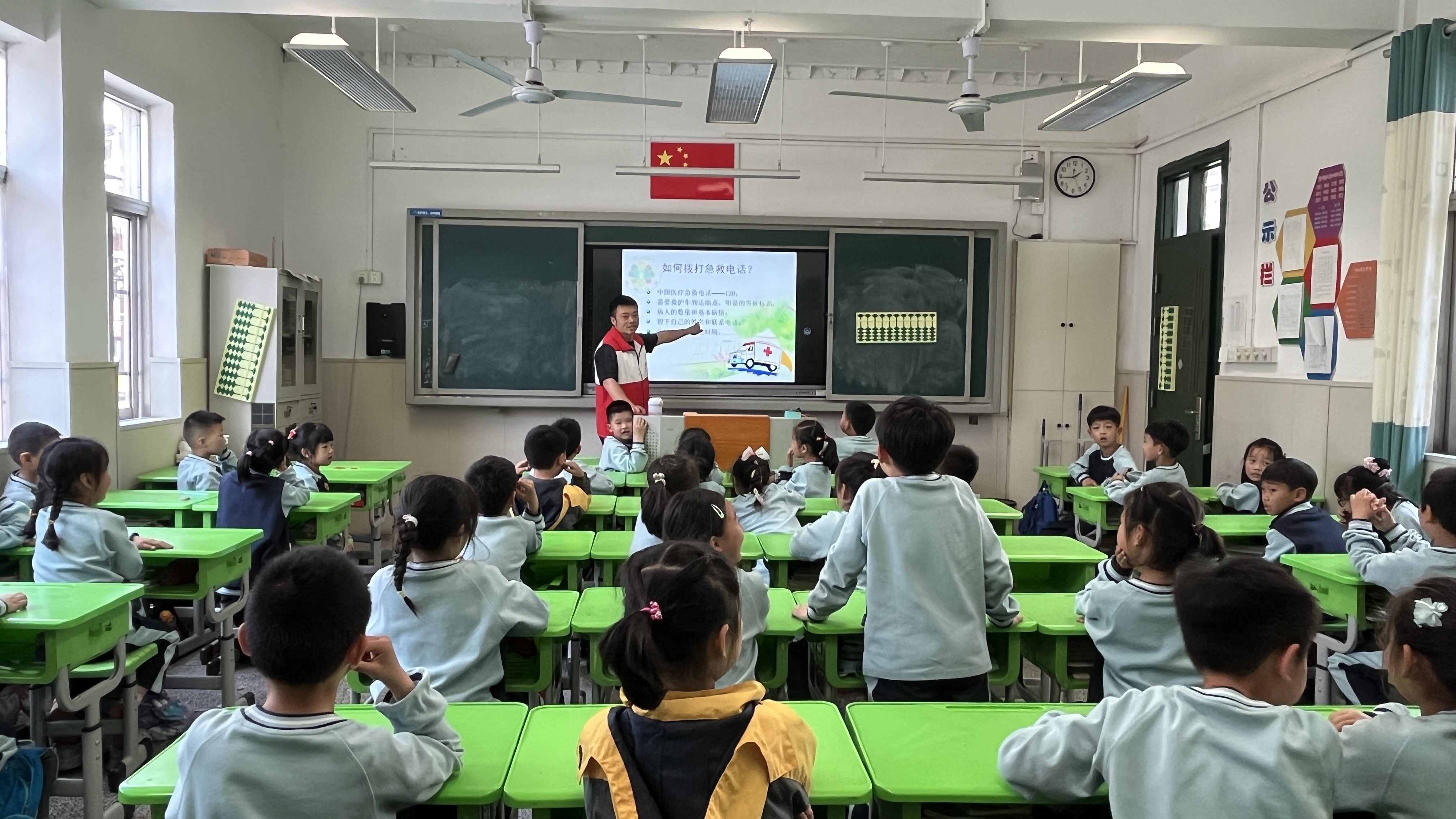 1715639291366965.jpg 1bf918fa48b0eaaceba6a0c9fc68b3c.jpg