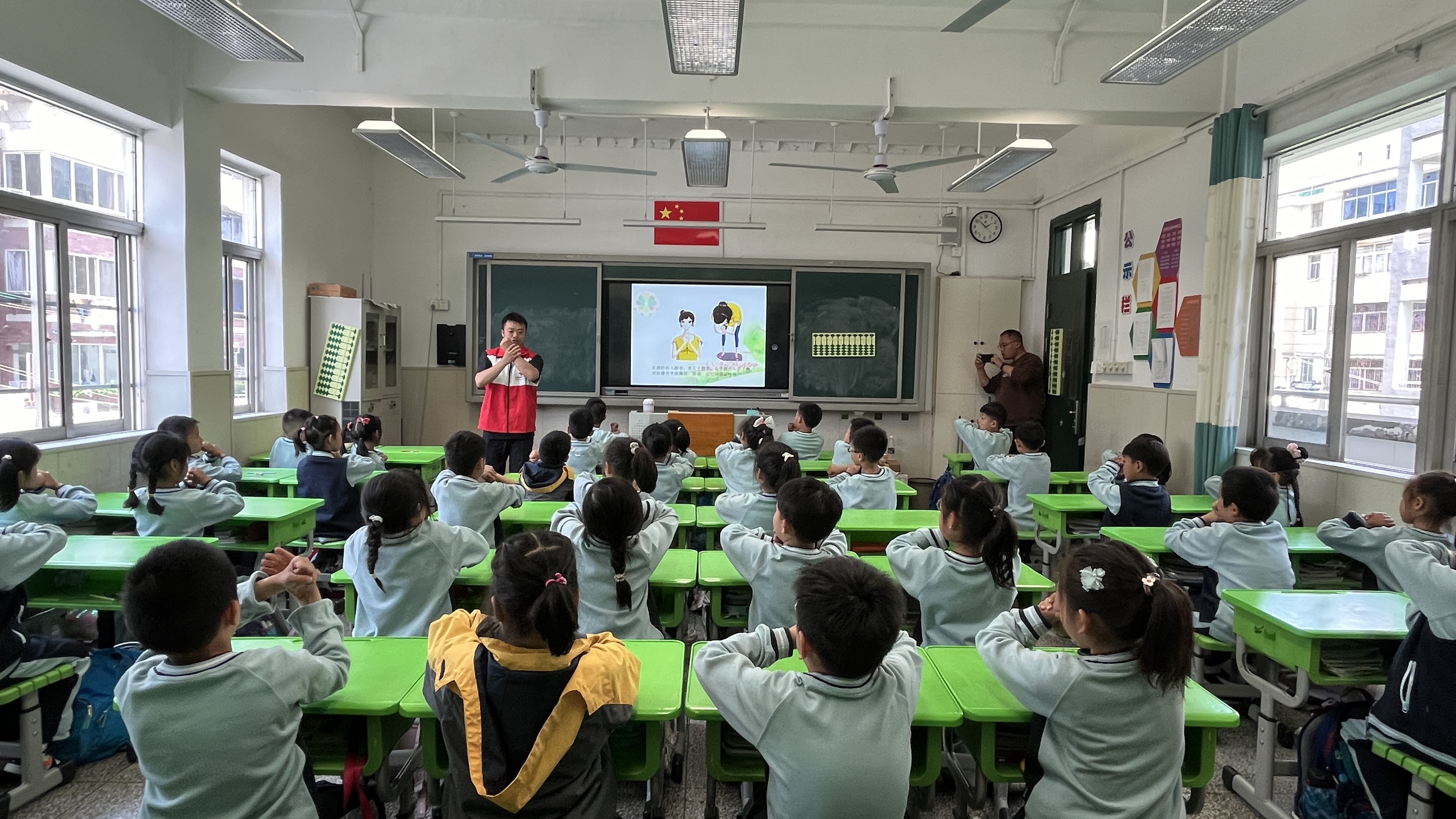 1715639363829413.jpg 1c009f62a0c7ed7d45fda972543cb17.jpg